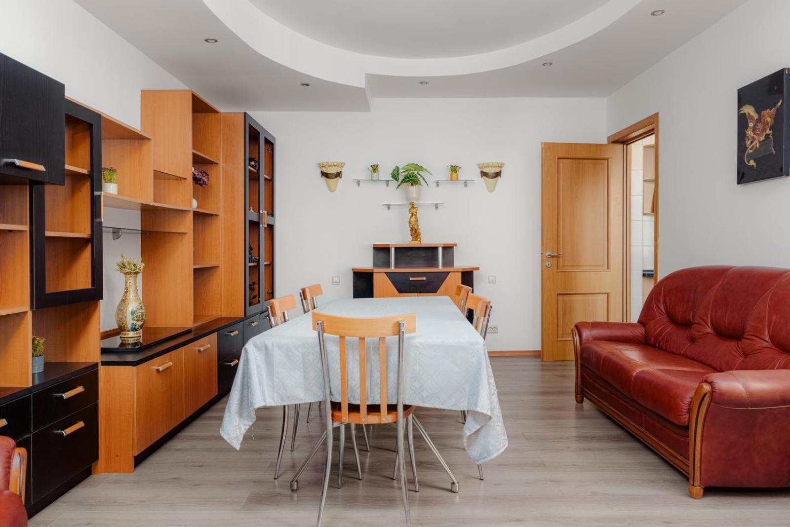 Heart Of Downtown 3 Rooms Apartment Self Check In بوخارست المظهر الخارجي الصورة