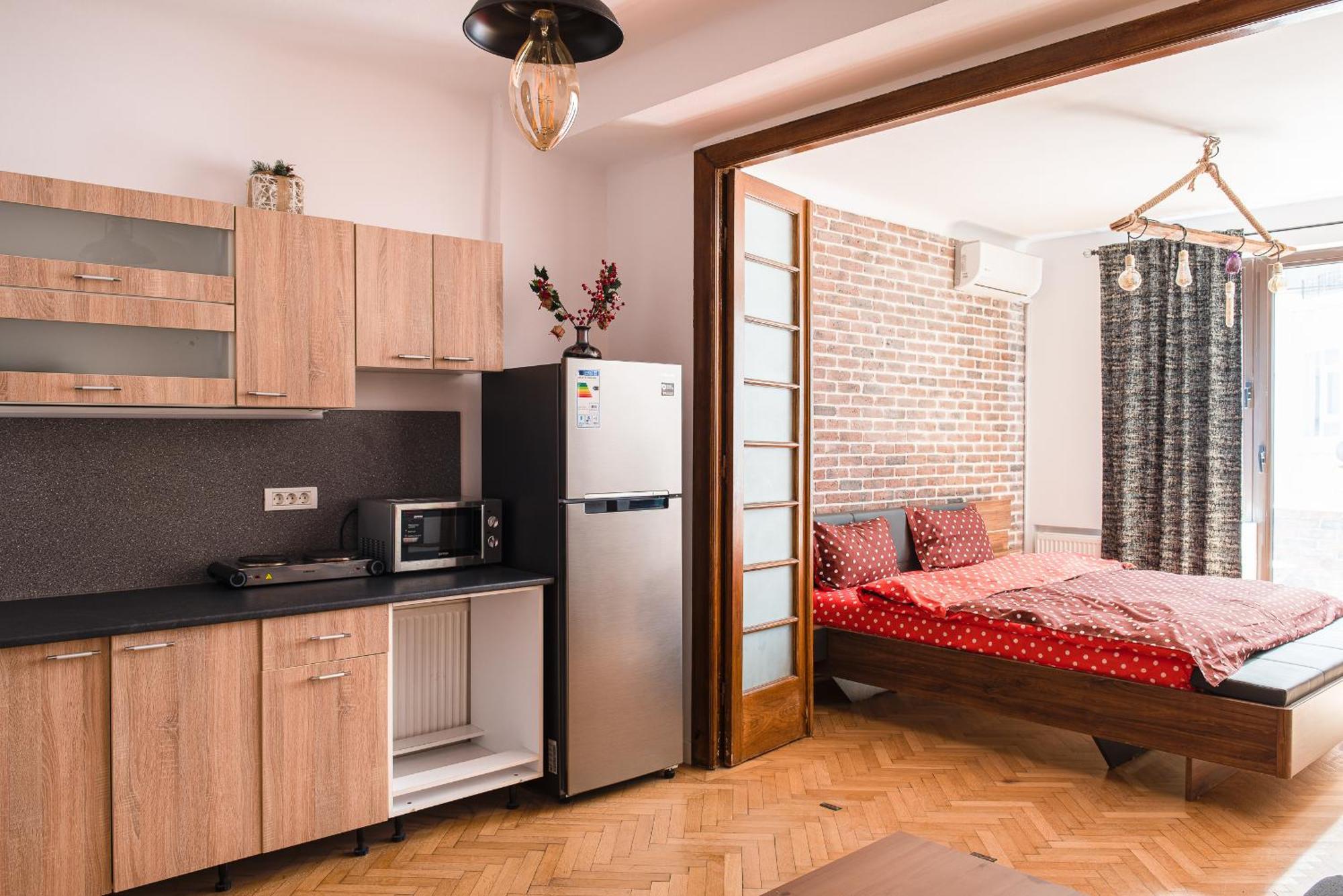 Heart Of Downtown 3 Rooms Apartment Self Check In بوخارست المظهر الخارجي الصورة