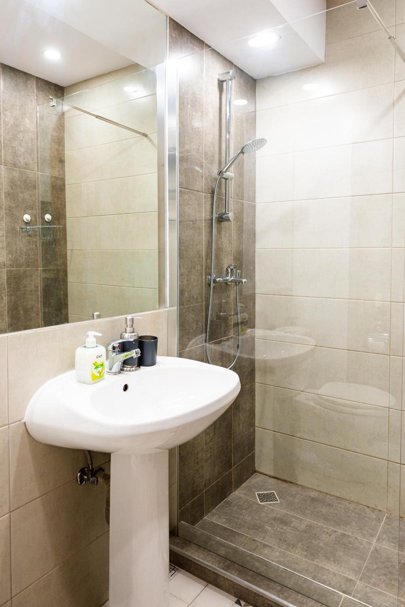 Heart Of Downtown 3 Rooms Apartment Self Check In بوخارست المظهر الخارجي الصورة